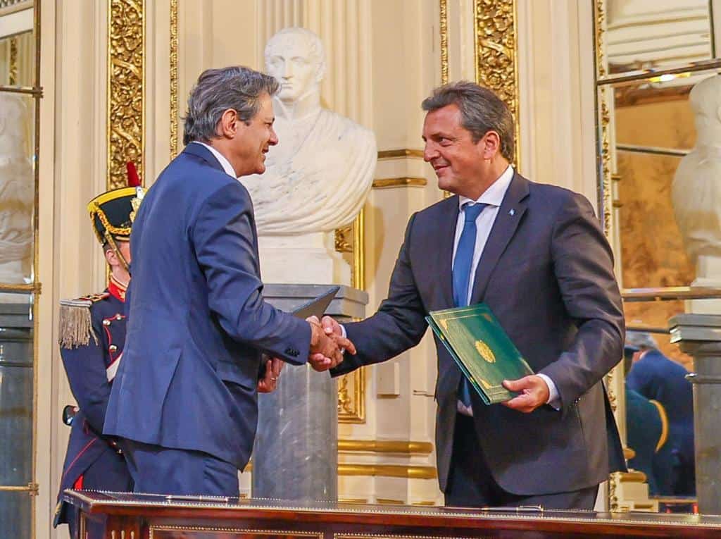 Encontro entre o Ministro da Fazenda do Brasil Fernando Haddad e o Ministro da Economia da Argentina Sérgio Massa, em 23 de janeiro de 2023