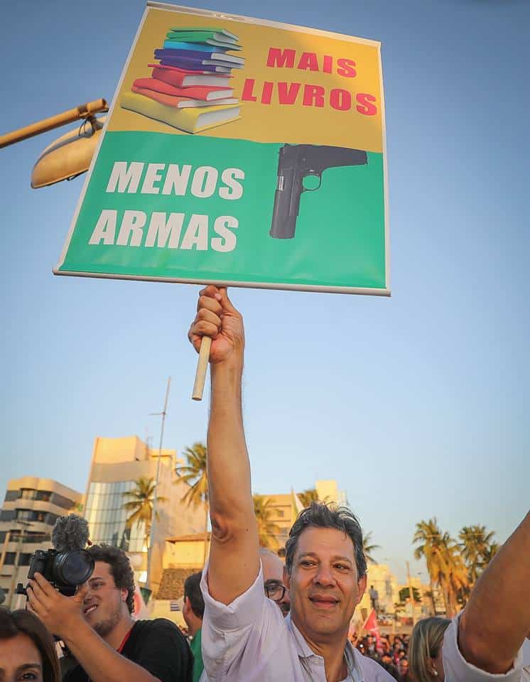 Haddad contra o armamento civil (Foto: Neusa Cadore)