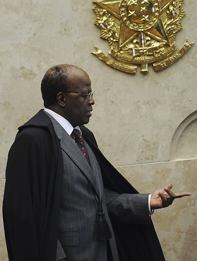 Ex-presidente do Supremo Tribunal Federal, Joaquim Barbosa, declarou voto em Haddad (Foto: Fabio Rodrigues Pozzebom/ABr)