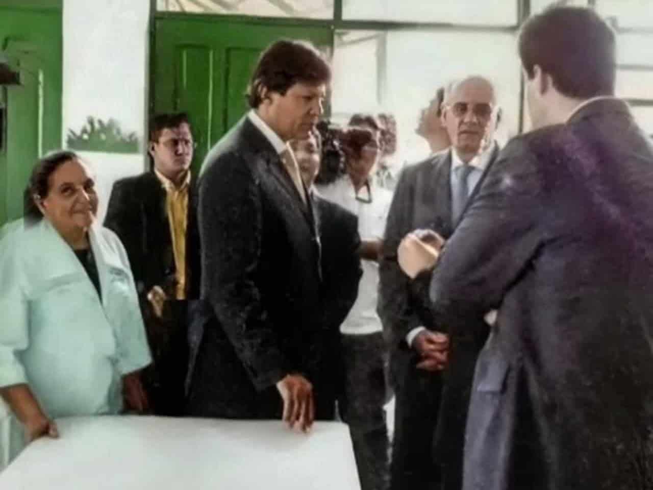 Registro da passagem de Fernando Haddad por Manaus, quando era Ministro da Educação, para a entrega de equipamentos de informática para as escolas municipais