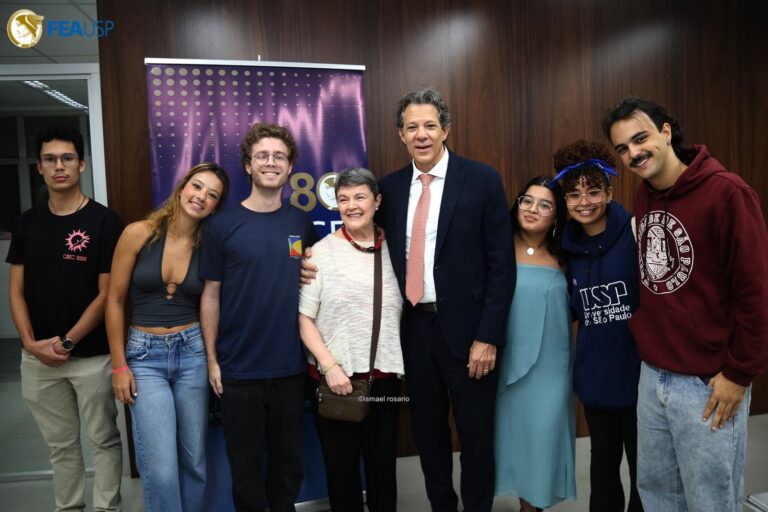 Aula Magna dos Cursos de Graduação da FEA 2026, com o convidado Fernando Haddad